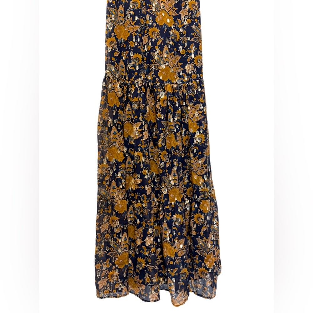 Sezane Maxi Dress in Elegant Black with Flowing Silhouette - Picture 8 of 13